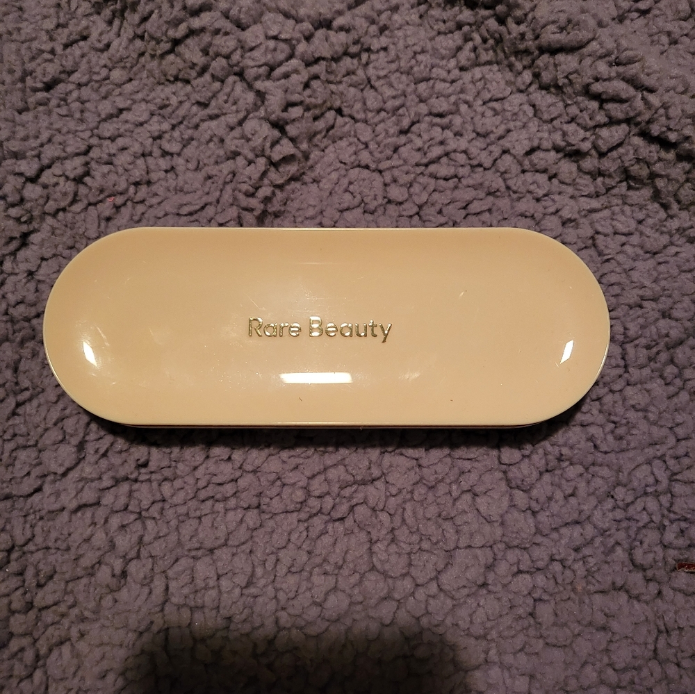 Rare Beauty By Selena Gomez Eyeshadow Palette